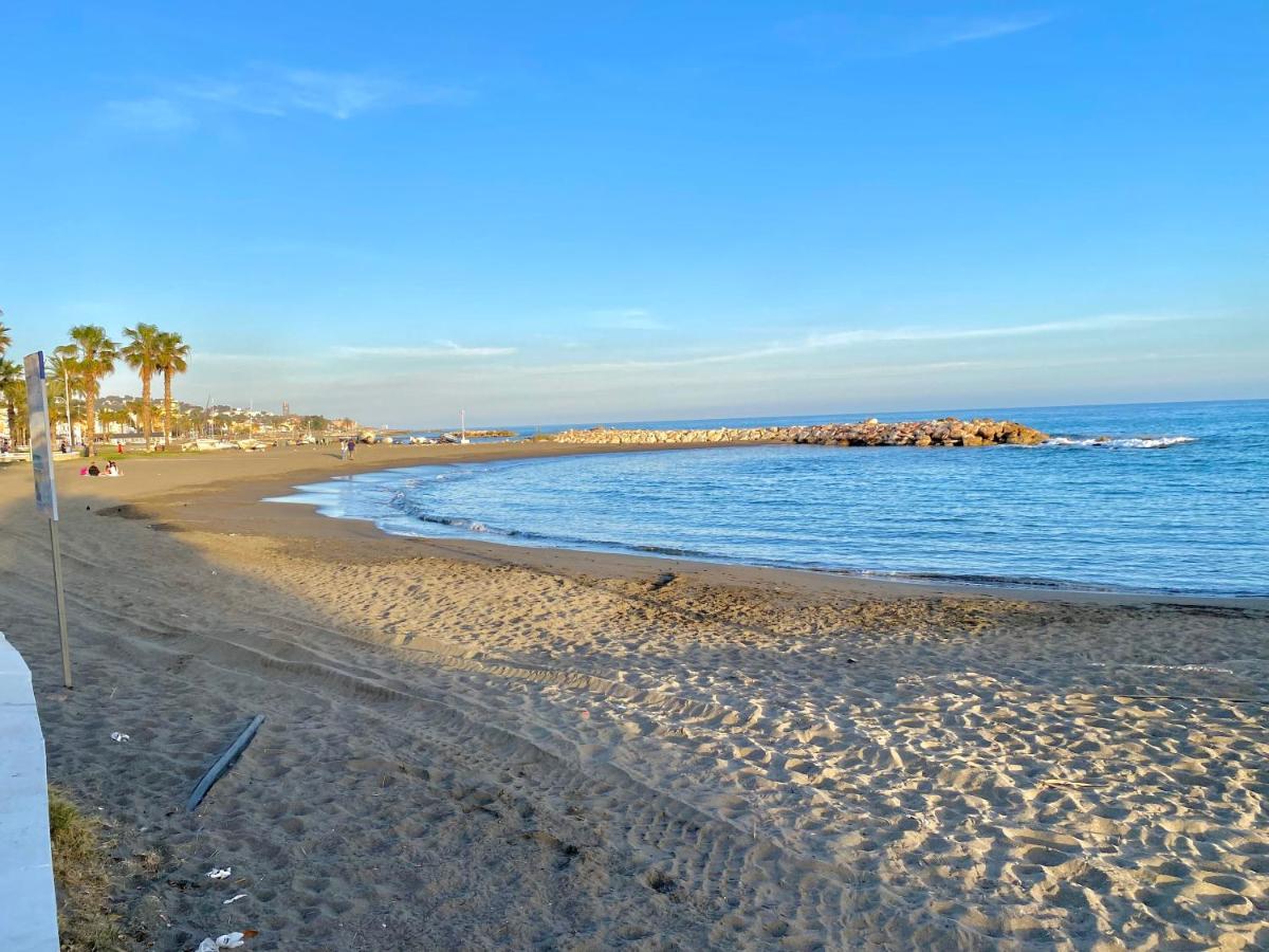Malaga Beach And Sun Eksteriør bilde